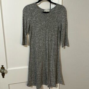 love, Fire gray shift dress